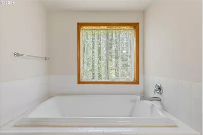 558 Spruce Creek Rd, Longview, WA 98632 - Photo 31