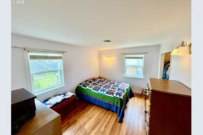 321 Maple St, Brookings, OR 97415 - Photo 17