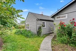 508 S 2nd St, Silverton, OR 97381 - Photo 23