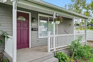 508 S 2nd St, Silverton, OR 97381 - Photo 3