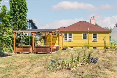 5304 SE Center St, Portland, OR 97206 - Photo 41