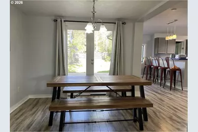 2683 Alder St, Eugene, OR 97405 - Photo 9