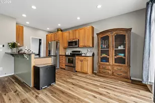 19365 Vincent Dr, Oregon City, OR 97045 - Photo 11