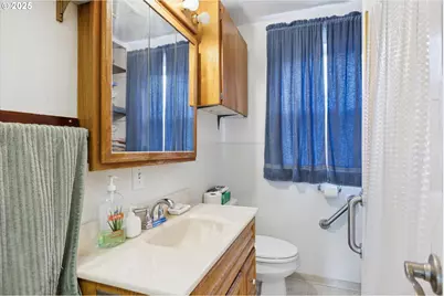 3211 NE 72nd Ave, Portland, OR 97213 - Photo 19