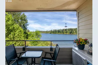 5110 S Landing Dr #303, Portland, OR 97239 - Photo 13