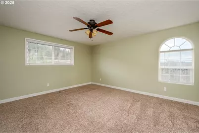5503 SE Colony Cir, Milwaukie, OR 97267 - Photo 17