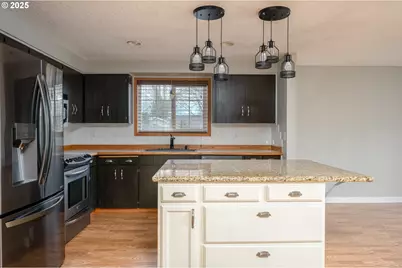 5503 SE Colony Cir, Milwaukie, OR 97267 - Photo 5