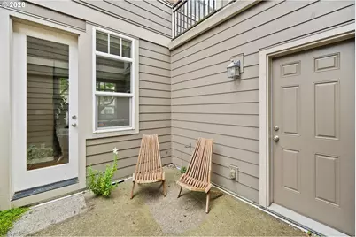 909 SE Marion St #10, Portland, OR 97202 - Photo 17