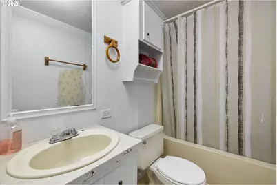 13141 SE Powell Blvd #18, Portland, OR 97236 - Photo 21