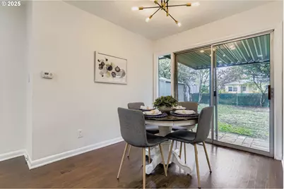 7417 SE Henry Pl, Portland, OR 97206 - Photo 9