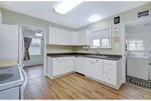 551 19th Ave, Longview, WA 98632 - Photo 13