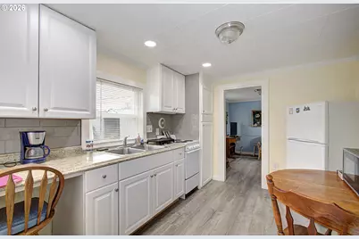 551 19th Ave, Longview, WA 98632 - Photo 29