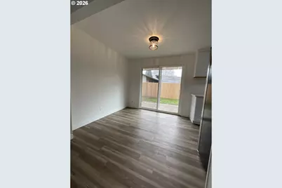 240 SE 26th Ave, Hillsboro, OR 97123 - Photo 7