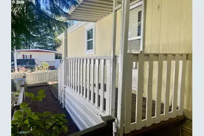 630 Shorepines Hts, Coos Bay, OR 97420 - Photo 7