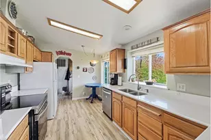 3355 N Delta Hwy, Eugene, OR 97408 - Photo 7