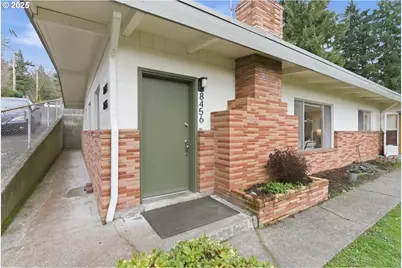 8456 SW Canyon Dr, Portland, OR 97225 - Photo 3
