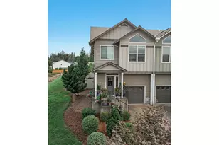 15401 SE Cobalt Loop, Damascus, OR 97089 - Photo 3