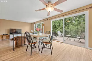 4052 SE 17th St, Gresham, OR 97080 - Photo 11