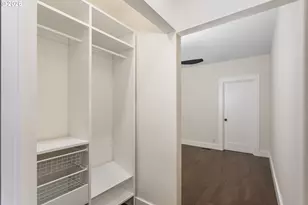 8130 SE Madison St, Portland, OR 97215 - Photo 21