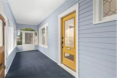 8130 SE Madison St, Portland, OR 97215 - Photo 5