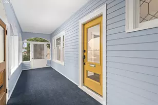 8130 SE Madison St, Portland, OR 97215 - Photo 5