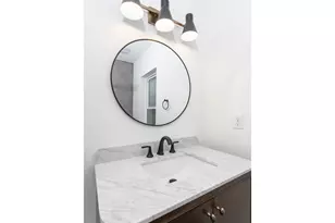 8130 SE Madison St, Portland, OR 97215 - Photo 17