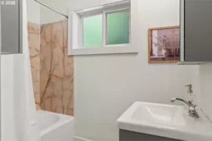 6610 SW Canyon Ln, Portland, OR 97225 - Photo 21
