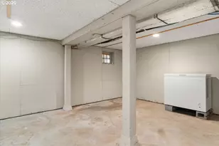 6610 SW Canyon Ln, Portland, OR 97225 - Photo 29