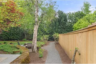 6610 SW Canyon Ln, Portland, OR 97225 - Photo 43