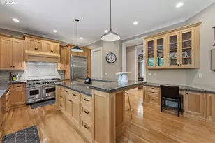 14067 Goodall Rd, Lake Oswego, OR 97034 - Photo 11