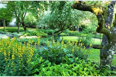 8175 SW Fairway Dr, Portland, OR 97225 - Photo 35