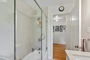 8175 SW Fairway Dr, Portland, OR 97225 - Photo 17