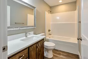 272 SE Ivy St, Mill City, OR 97360 - Photo 25