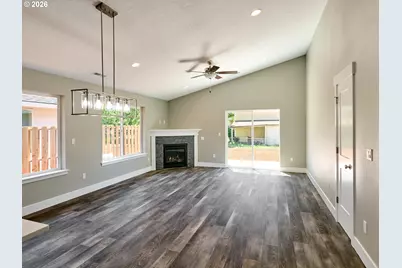 272 SE Ivy St, Mill City, OR 97360 - Photo 13