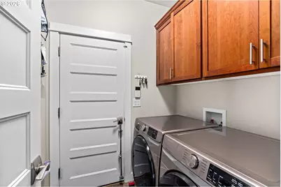 918 Tamarack St, Junction City, OR 97448 - Photo 23