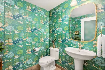 1900 S River Dr #502, Portland, OR 97201 - Photo 37