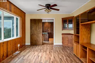 13005 I St, Nehalem, OR 97131 - Photo 9