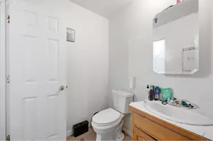 783 W Main St, Sheridan, OR 97378 - Photo 21
