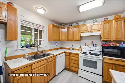 783 W Main St, Sheridan, OR 97378 - Photo 7