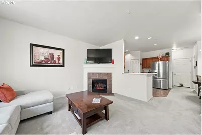 1027 SE Nazomi Ave, Hillsboro, OR 97123 - Photo 9