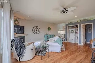 8824 NE 17th St, Vancouver, WA 98664 - Photo 9