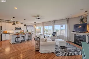 8824 NE 17th St, Vancouver, WA 98664 - Photo 5