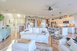 8824 NE 17th St, Vancouver, WA 98664 - Photo 3