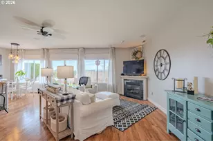 8824 NE 17th St, Vancouver, WA 98664 - Photo 5