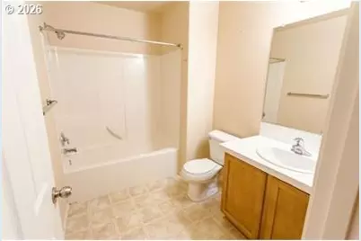 12820 SW Dipper Ln #100, Beaverton, OR 97007 - Photo 15