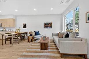 7248 NE Going St, Portland, OR 97218 - Photo 3