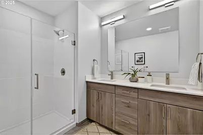 7248 NE Going St, Portland, OR 97218 - Photo 23