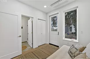 7248 NE Going St, Portland, OR 97218 - Photo 15