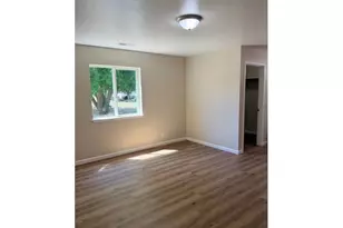 974 NE Bond St, Myrtle Creek, OR 97457 - Photo 7