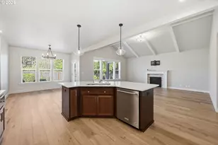 2595 Crescent Ave, Eugene, OR 97408 - Photo 19